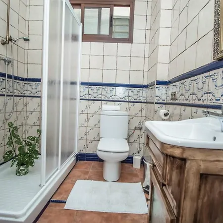 Cd-1926 Three Bedroom In *