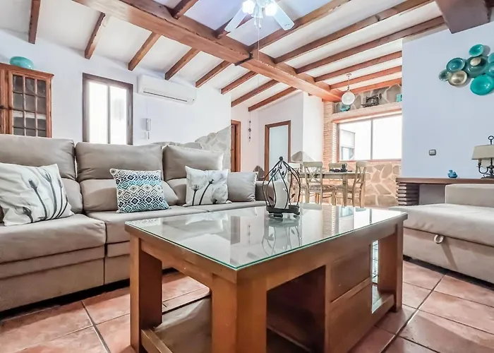 Cd-1926 Three Bedroom In Apartment Nerja