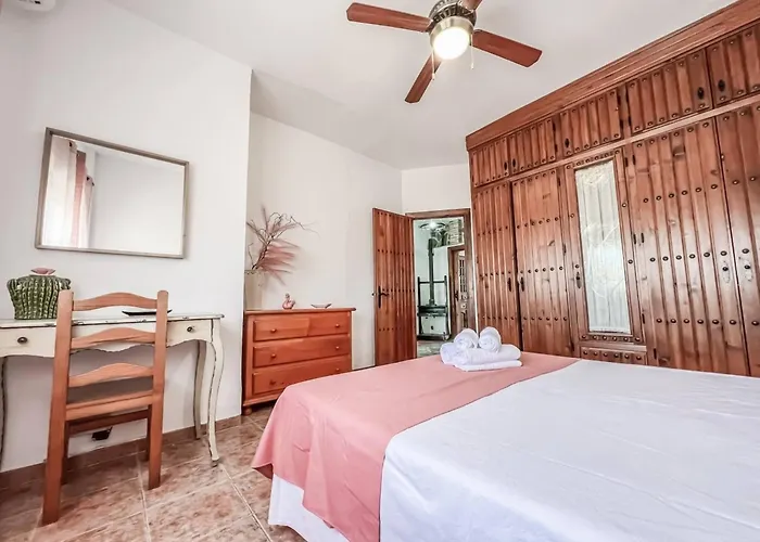 Cd-1926 Three Bedroom In * Nerja